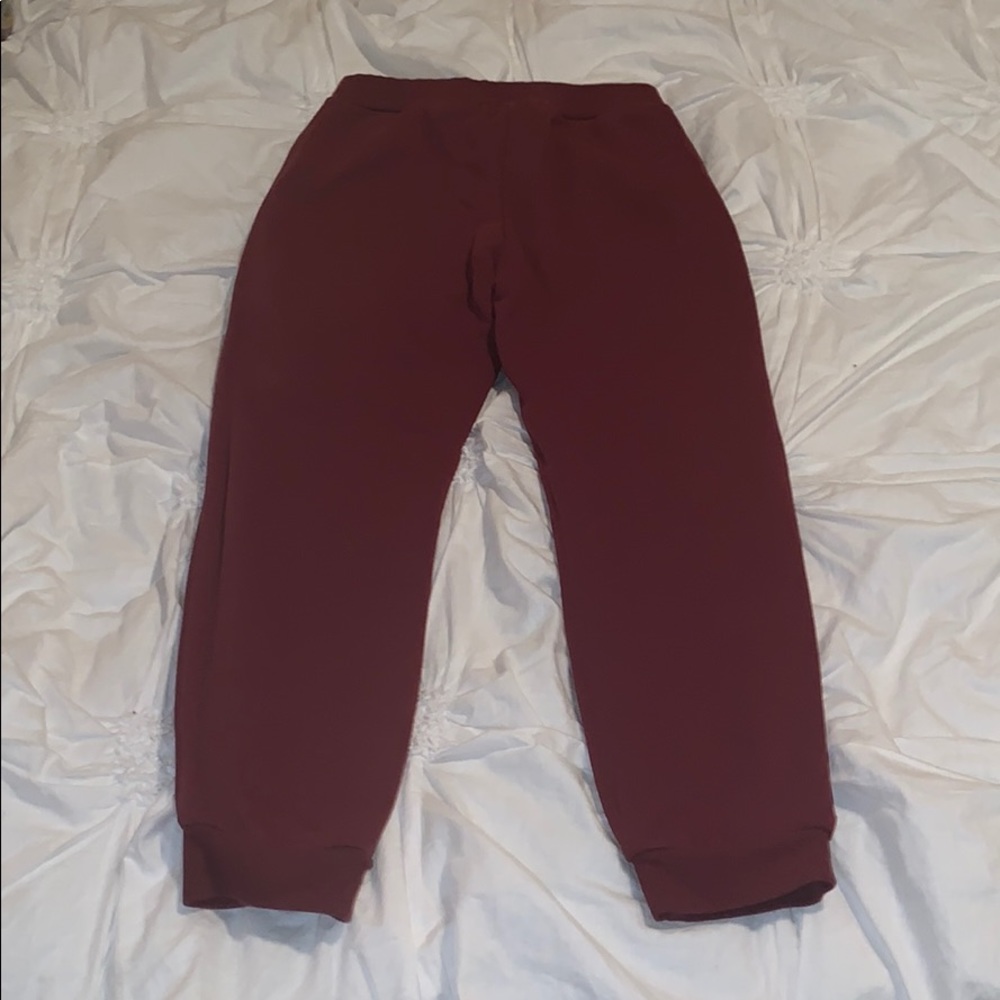 Burgundy forever 21 girls sweatpants - Picture 2 of 2